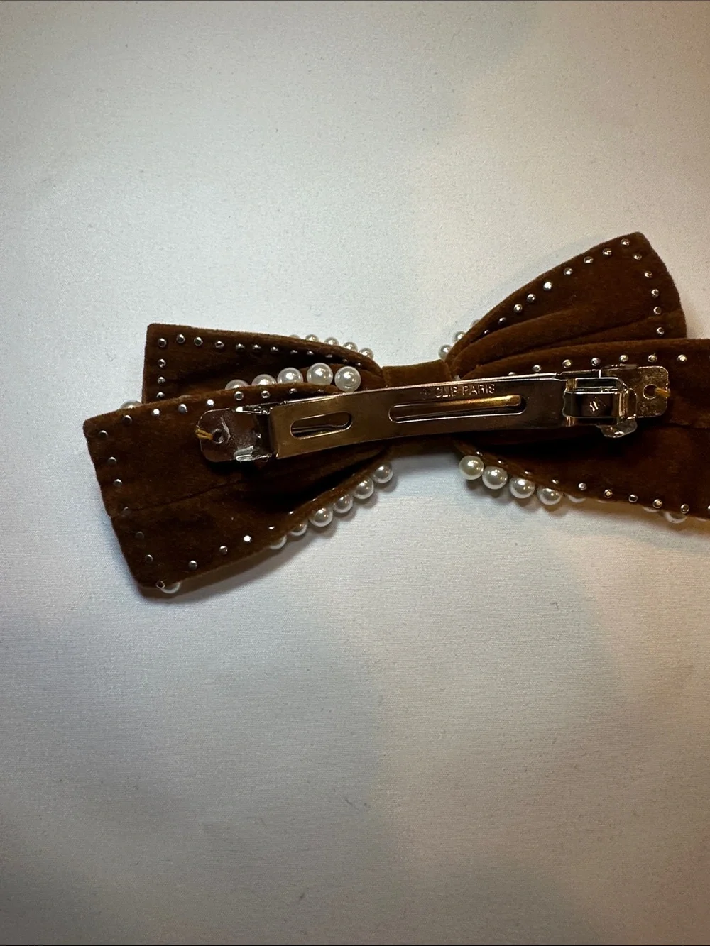 Lele Sadoughi Pearl-Trim Brown Velvet Bow Hair Clip - Women's Accessory